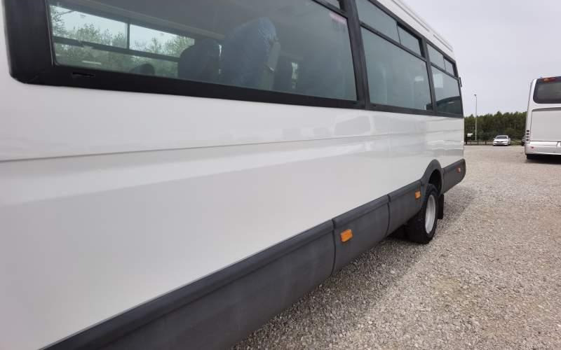 حافلة سوبربان Iveco Daily 23 *NOWY SILNIK* 2 SZTUKI*, klima, winda: صورة 16