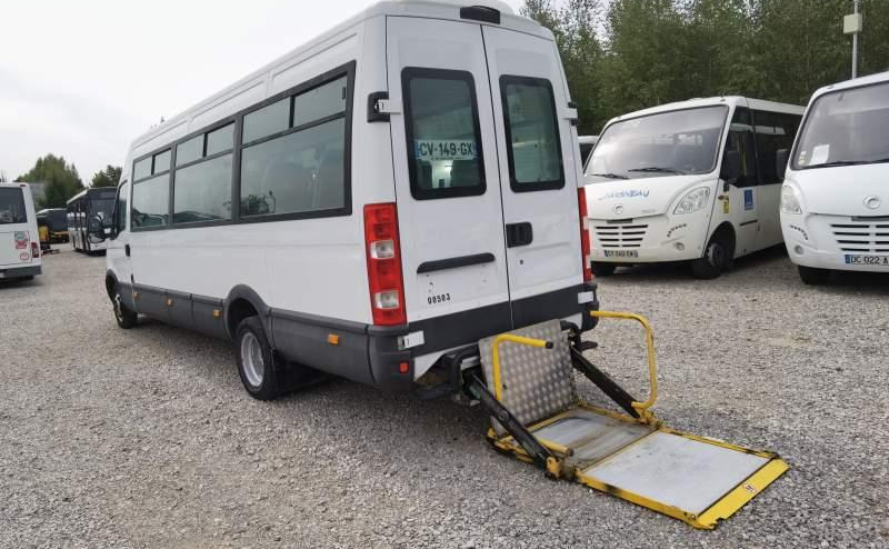 حافلة سوبربان Iveco Daily 23 *NOWY SILNIK* 2 SZTUKI*, klima, winda: صورة 20