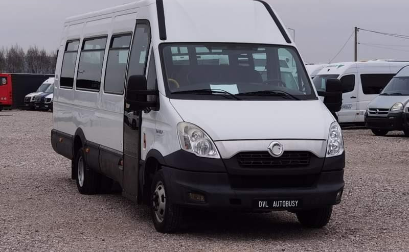 Iveco Daily 23 miejsca, KLIMA, WEBASTO - حافلة سوبربان: صورة 5 Iveco Daily 23 miejsca, KLIMA, WEBASTO - حافلة سوبربان: صورة 5