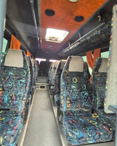 Mercedes-Benz Sprinter 411CDI 20+8 - حافلة سوبربان: صورة 2 Mercedes-Benz Sprinter 411CDI 20+8 - حافلة سوبربان: صورة 2
