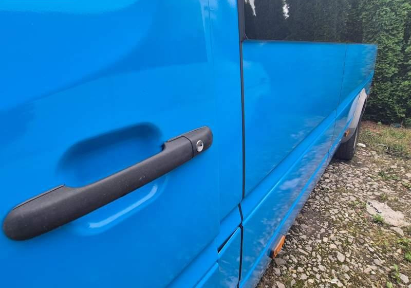 Mercedes-Benz Sprinter 413 CDI 20+6 - حافلة صغيرة, ميكروباص: صورة 4 Mercedes-Benz Sprinter 413 CDI 20+6 - حافلة صغيرة, ميكروباص: صورة 4