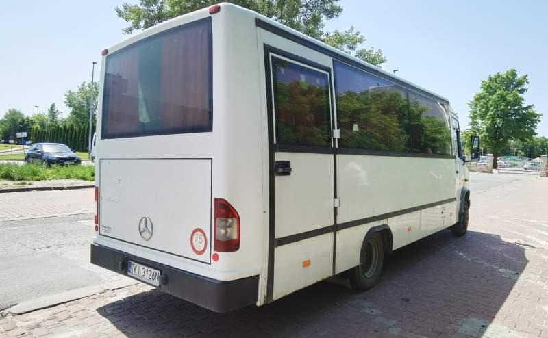 Mercedes-Benz Vario 814D 31+10 - حافلة سوبربان: صورة 4 Mercedes-Benz Vario 814D 31+10 - حافلة سوبربان: صورة 4