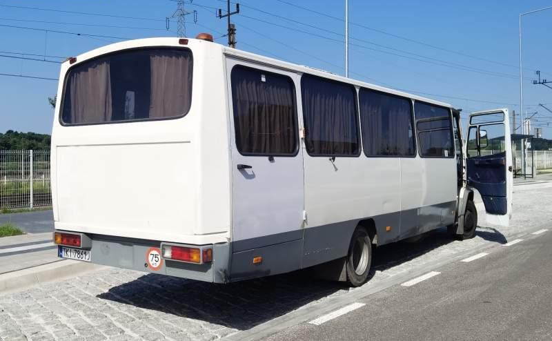 Mercedes-Benz Vario 814D 38+12 - حافلة سوبربان: صورة 4 Mercedes-Benz Vario 814D 38+12 - حافلة سوبربان: صورة 4