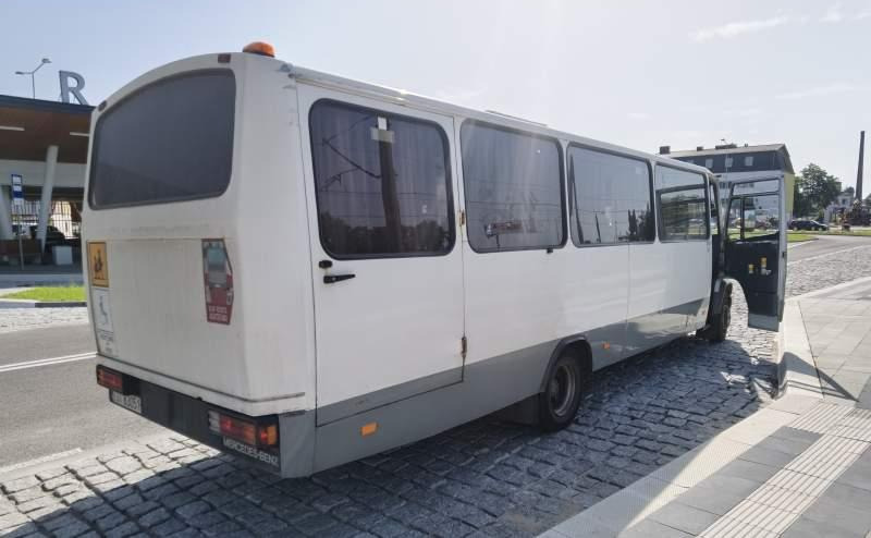 Mercedes-Benz Vario 814D 38+12 - حافلة سوبربان: صورة 3 Mercedes-Benz Vario 814D 38+12 - حافلة سوبربان: صورة 3