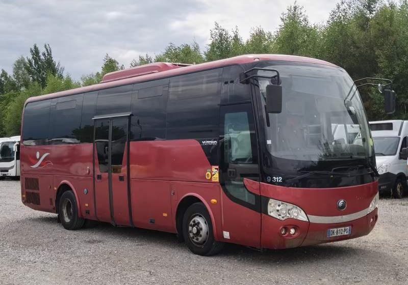 Yutong ZK6938HQ *KLIMA*EURO 6 - حافلة سوبربان: صورة 1 Yutong ZK6938HQ *KLIMA*EURO 6 - حافلة سوبربان: صورة 1