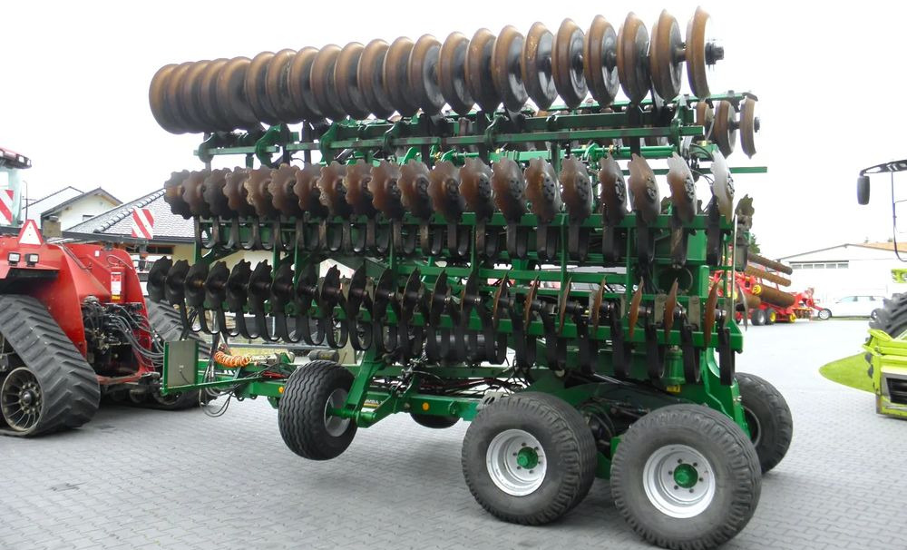 Great Plains Simba X-Prees 10 Stan Bardzo Dobry, 2014 Rok, Nie Malowana - معدات حرث التربة: صورة 4 Great Plains Simba X-Prees 10 Stan Bardzo Dobry, 2014 Rok, Nie Malowana - معدات حرث التربة: صورة 4