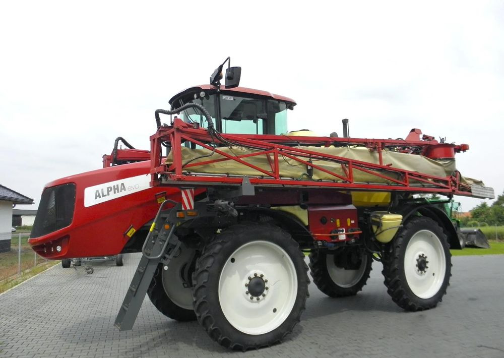 Hardi ALPHA 4100 EVO 2013 Rok, 30 metrow,40 km/h,GPS, Nie Malowany, Stan Bardzo Dobry - آلة: صورة 1 Hardi ALPHA 4100 EVO 2013 Rok, 30 metrow,40 km/h,GPS, Nie Malowany, Stan Bardzo Dobry - آلة: صورة 1