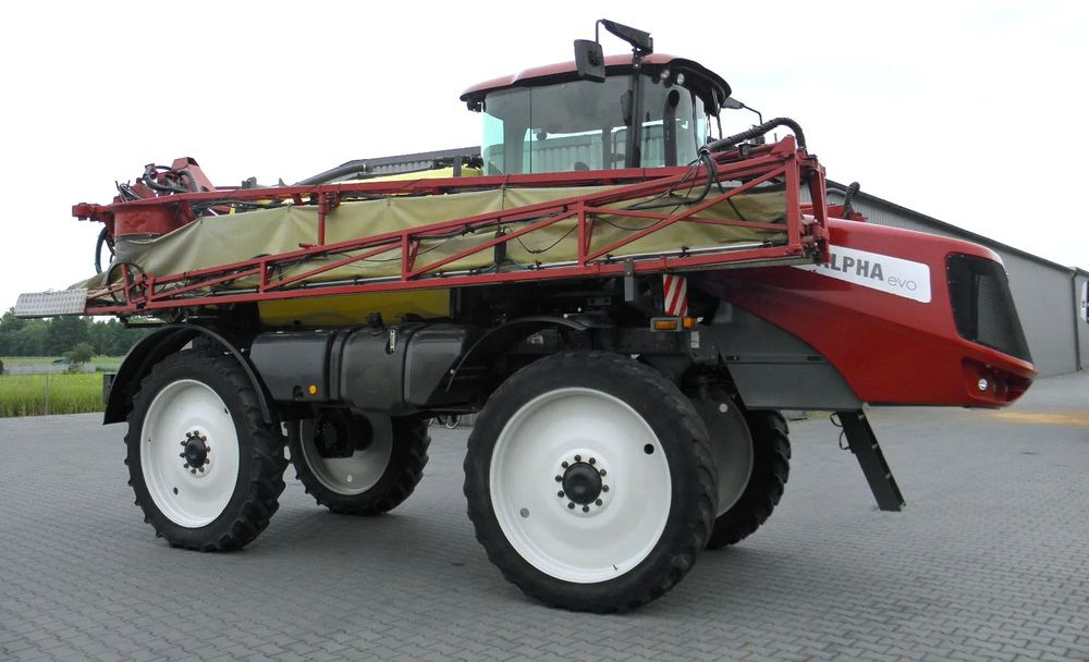 Hardi ALPHA 4100 EVO 2013 Rok, 30 metrow,40 km/h,GPS, Nie Malowany, Stan Bardzo Dobry - آلة: صورة 2 Hardi ALPHA 4100 EVO 2013 Rok, 30 metrow,40 km/h,GPS, Nie Malowany, Stan Bardzo Dobry - آلة: صورة 2