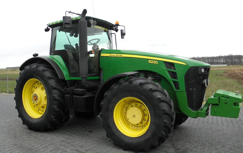 John Deere 8230 2009 Rok POWERSHIFT, Nie Malowany, Stan Bardzo Dobry - جرار: صورة 3 John Deere 8230 2009 Rok POWERSHIFT, Nie Malowany, Stan Bardzo Dobry - جرار: صورة 3
