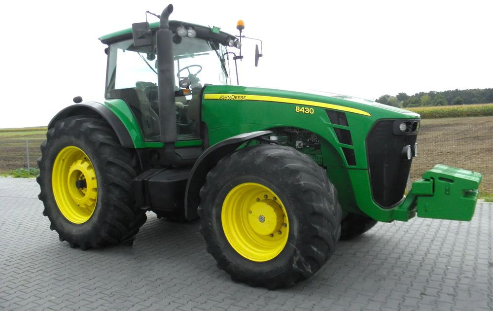 John Deere 8430 2008 Rok, Nie Malowany, Stan Bardzo Dobry - جرار: صورة 4 John Deere 8430 2008 Rok, Nie Malowany, Stan Bardzo Dobry - جرار: صورة 4