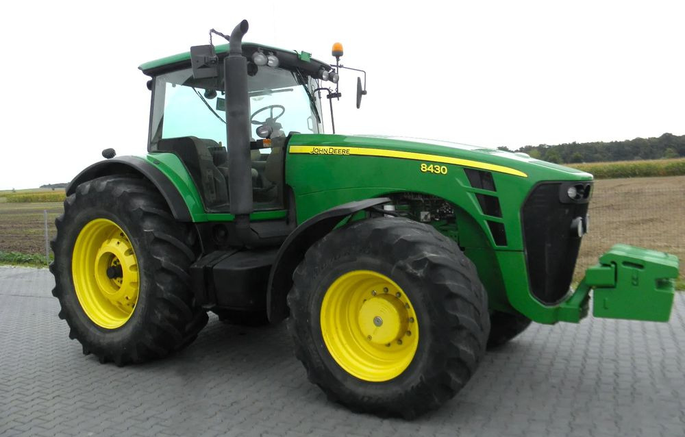 John Deere 8430 2008 Rok, Nie Malowany, Stan Bardzo Dobry - جرار: صورة 2 John Deere 8430 2008 Rok, Nie Malowany, Stan Bardzo Dobry - جرار: صورة 2