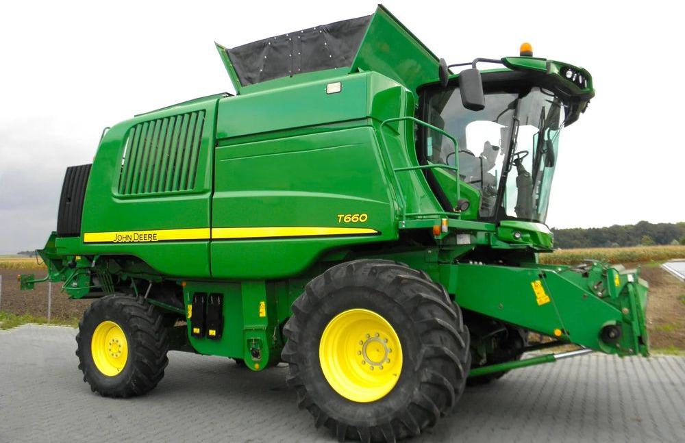 John Deere T660 2014 Rok, heder 7,6m, 2700 mtg na silniku, Najbogatsza Wersja, Nie Malowany, Stan Idealny - حصادة موحَّدة: صورة 4 John Deere T660 2014 Rok, heder 7,6m, 2700 mtg na silniku, Najbogatsza Wersja, Nie Malowany, Stan Idealny - حصادة موحَّدة: صورة 4