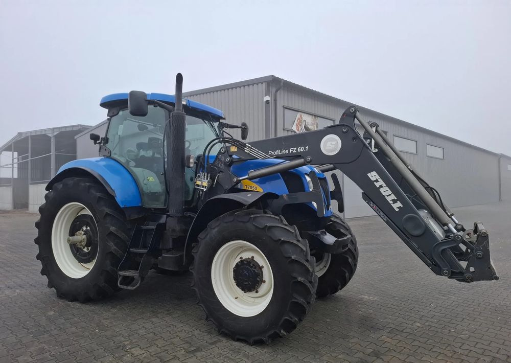 New Holland T7050 2011 Rok 9400 mtg, AutoCommand, Ładowacz czołowy Stoll, Nie Malowany, Stan Idelany New Holland T7050 2011 Rok 9400 mtg, AutoCommand, Ładowacz czołowy Stoll, Nie Malowany, Stan Idelany: صورة 7