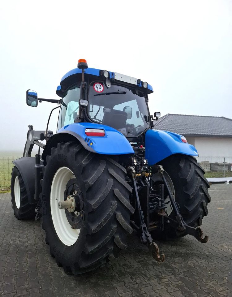 New Holland T7050 2011 Rok 9400 mtg, AutoCommand, Ładowacz czołowy Stoll, Nie Malowany, Stan Idelany New Holland T7050 2011 Rok 9400 mtg, AutoCommand, Ładowacz czołowy Stoll, Nie Malowany, Stan Idelany: صورة 6