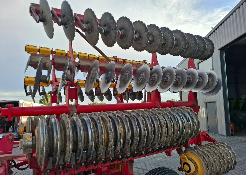 Väderstad Carrier 820 2011 rok , Nowe Talerze , Nie  Malowany , Stan Bardzo  Dobry Väderstad Carrier 820 2011 rok , Nowe Talerze , Nie  Malowany , Stan Bardzo  Dobry: صورة 13