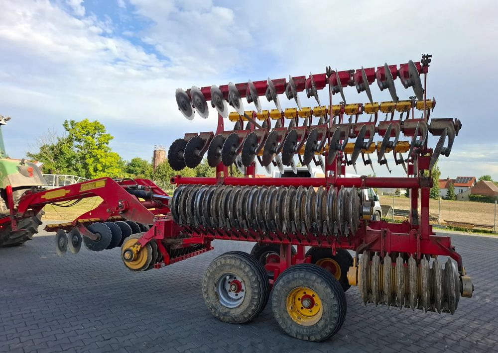 Väderstad Carrier 820 2011 rok , Nowe Talerze , Nie  Malowany , Stan Bardzo  Dobry Väderstad Carrier 820 2011 rok , Nowe Talerze , Nie  Malowany , Stan Bardzo  Dobry: صورة 8