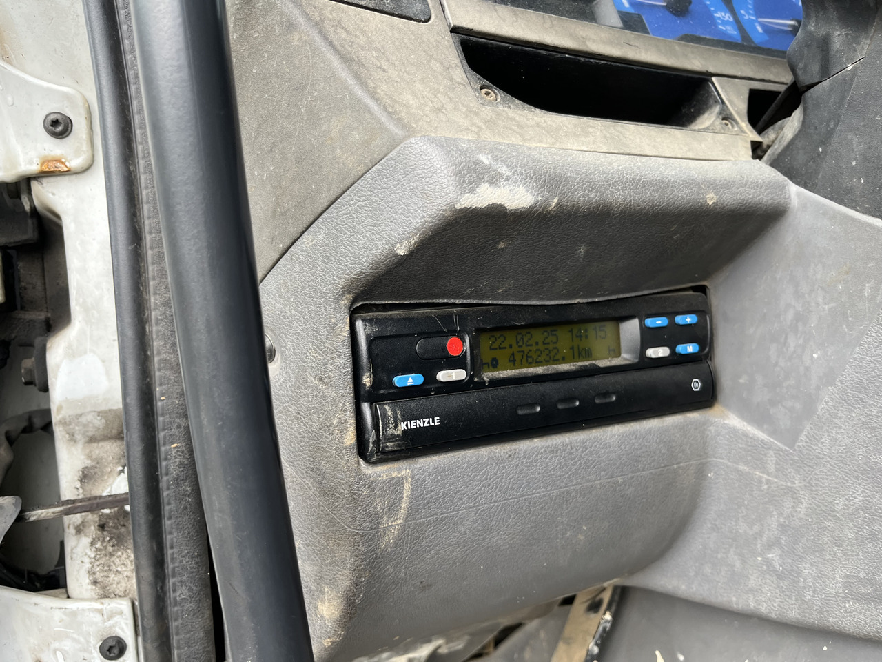 شاحنة قلاب, شاحنة كرين RENAULT Kerax 370dci 4x2 19T benne grue: صورة 10