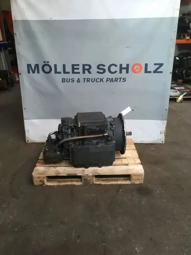 Diversen Voith 864.3E Busgetriebe B4HTOR2-8.5E 864 3.E 721.448 - علبة التروس و قطع الغيار - حافلة: صورة 1 Diversen Voith 864.3E Busgetriebe B4HTOR2-8.5E 864 3.E 721.448 - علبة التروس و قطع الغيار - حافلة: صورة 1