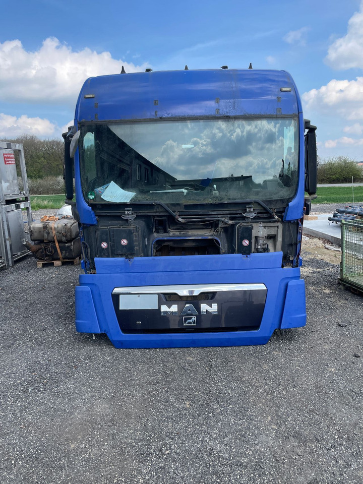 MAN Kabine MAN TGX 18.400 Euro 5 Bj. 2008 Fahrerhaus - الكابينة والداخلية - شاحنة: صورة 1 MAN Kabine MAN TGX 18.400 Euro 5 Bj. 2008 Fahrerhaus - الكابينة والداخلية - شاحنة: صورة 1