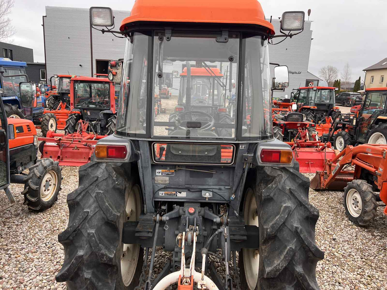 Kubota GL470 - جرار: صورة 3 Kubota GL470 - جرار: صورة 3