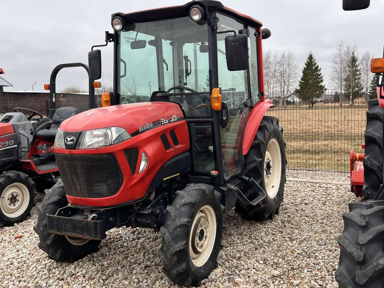 Yanmar EG334 - جرار صغير: صورة 1 Yanmar EG334 - جرار صغير: صورة 1