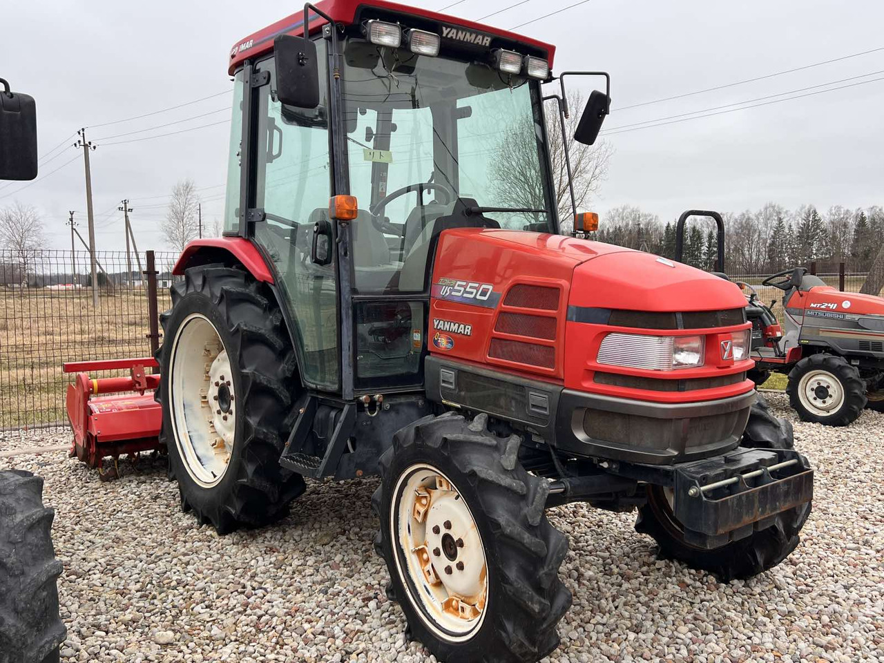 Yanmar US550 - جرار صغير: صورة 2 Yanmar US550 - جرار صغير: صورة 2