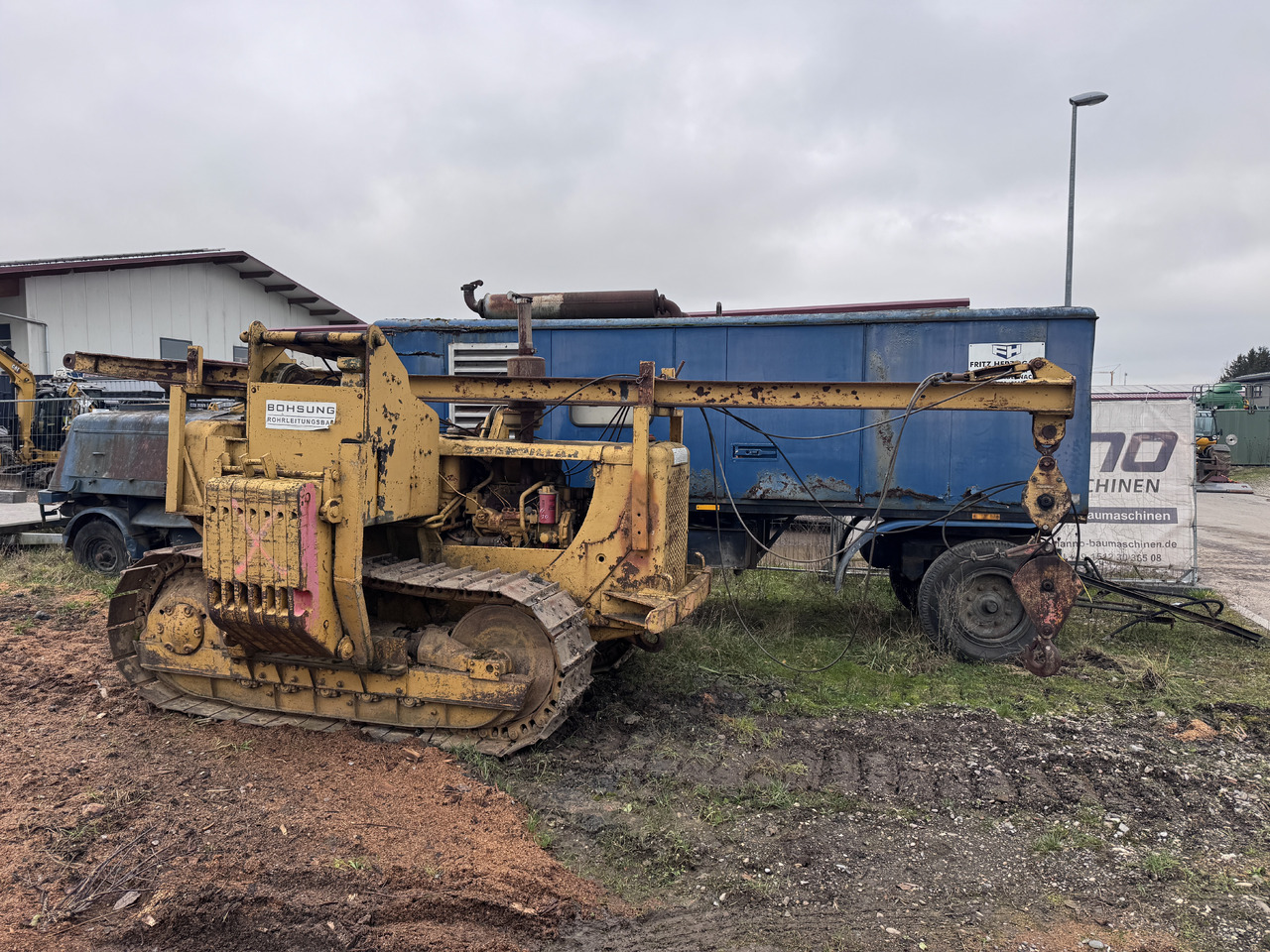 CATERPILLAR D 4 B - ماكينة وضع الأنابيب: صورة 1 CATERPILLAR D 4 B - ماكينة وضع الأنابيب: صورة 1