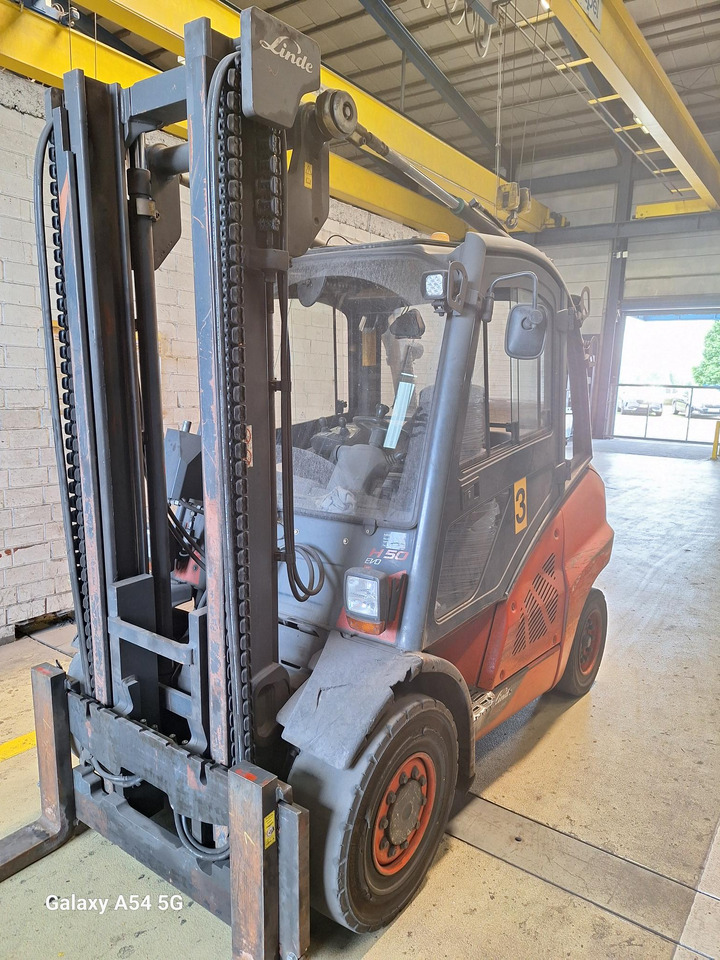 LINDE H 50 D-02 600 - رافعة شوكية ديزل: صورة 1 LINDE H 50 D-02 600 - رافعة شوكية ديزل: صورة 1