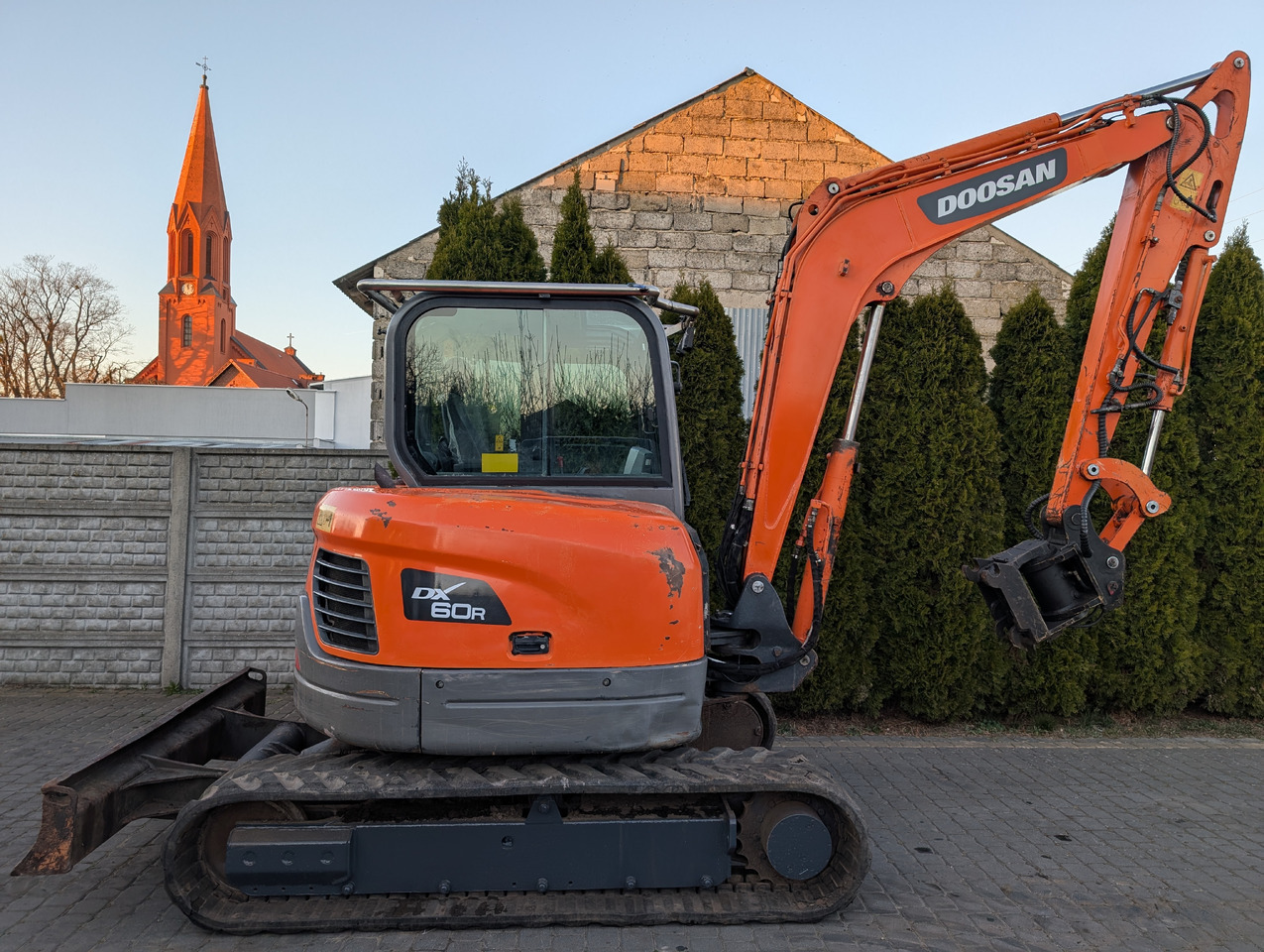 DOOSAN DX60R - حفارة: صورة 2 DOOSAN DX60R - حفارة: صورة 2