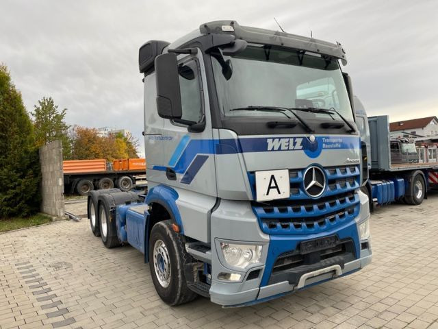 Mercedes-Benz Arocs 2643 Retarder * Euro 6 * Standheizung - وحدة جر: صورة 5 Mercedes-Benz Arocs 2643 Retarder * Euro 6 * Standheizung - وحدة جر: صورة 5