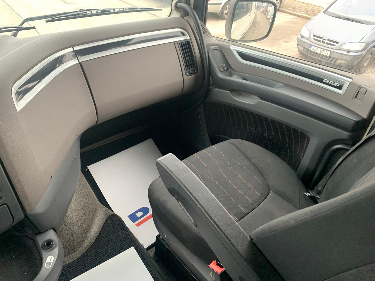 وحدة جر DAF XF480FT Push Floor Hydraulics: صورة 13