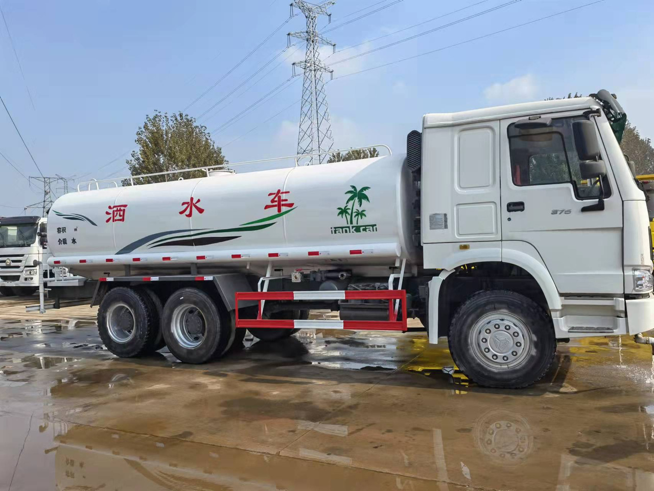 HOWO 336-371 - شاحنة صهريج: صورة 2 HOWO 336-371 - شاحنة صهريج: صورة 2