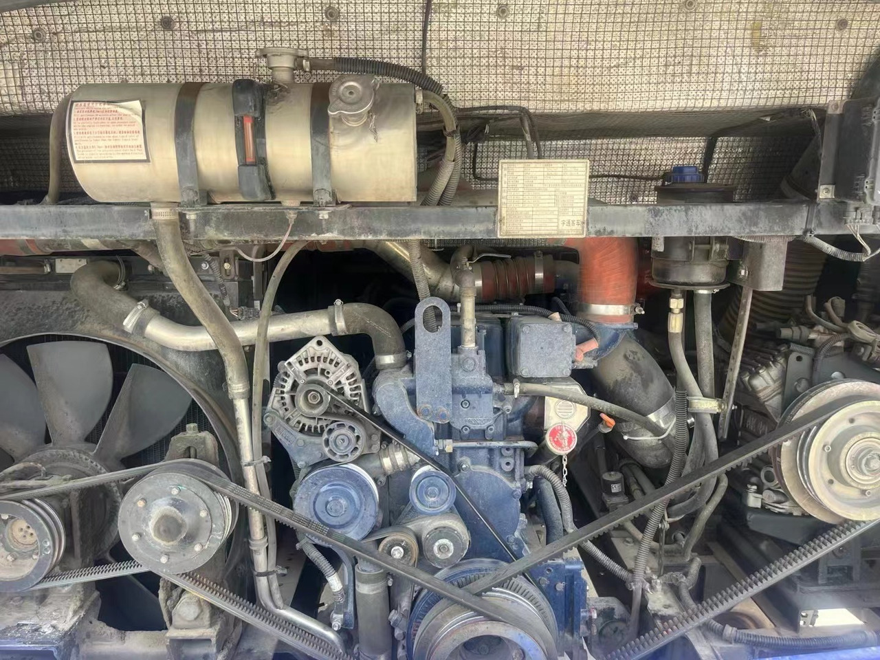 YUTONG ZK6110 - مركبة كوتش: صورة 4 YUTONG ZK6110 - مركبة كوتش: صورة 4