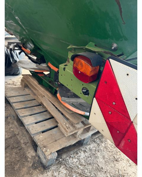 AMAZONE NOVIX - آلة رش السماد: صورة 2 AMAZONE NOVIX - آلة رش السماد: صورة 2