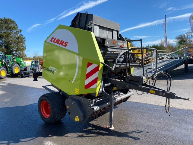 CLAAS VARIANT 370 - مكنة: صورة 3 CLAAS VARIANT 370 - مكنة: صورة 3