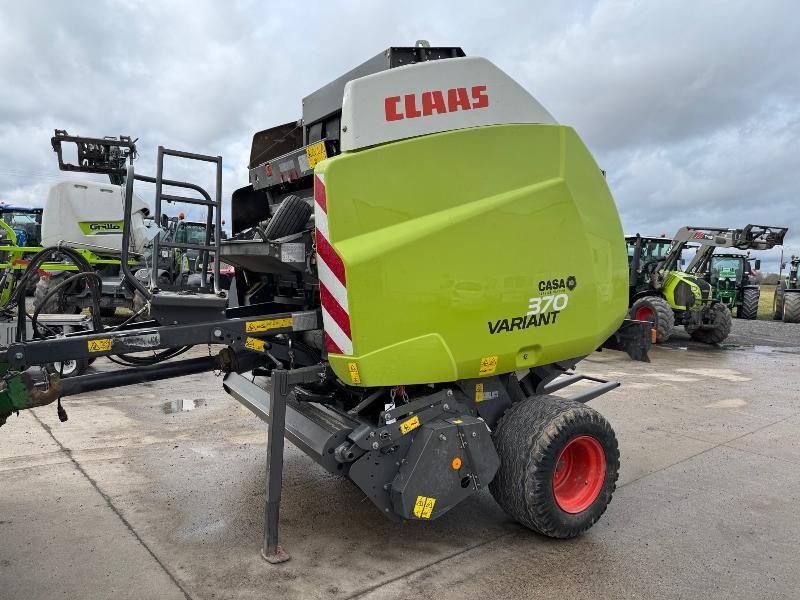 CLAAS VARIANT 370 - مكنة: صورة 1 CLAAS VARIANT 370 - مكنة: صورة 1