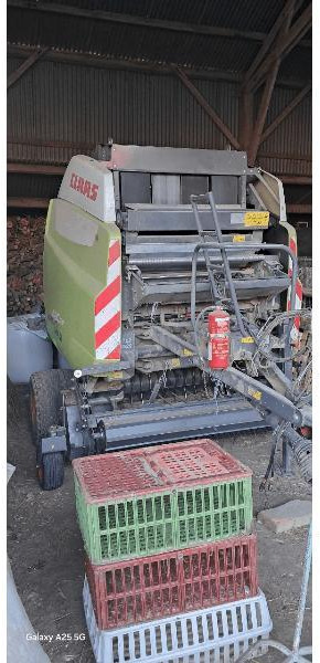 CLAAS VARIANT 480RF - مكنة: صورة 1 CLAAS VARIANT 480RF - مكنة: صورة 1