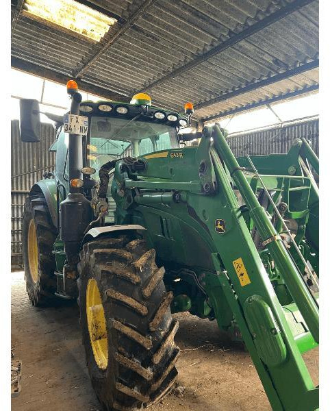 JOHN DEERE 6135R - جرار: صورة 2 JOHN DEERE 6135R - جرار: صورة 2