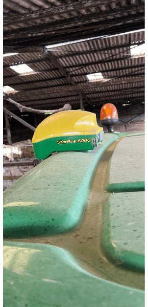 JOHN DEERE 6135R - جرار: صورة 5 JOHN DEERE 6135R - جرار: صورة 5
