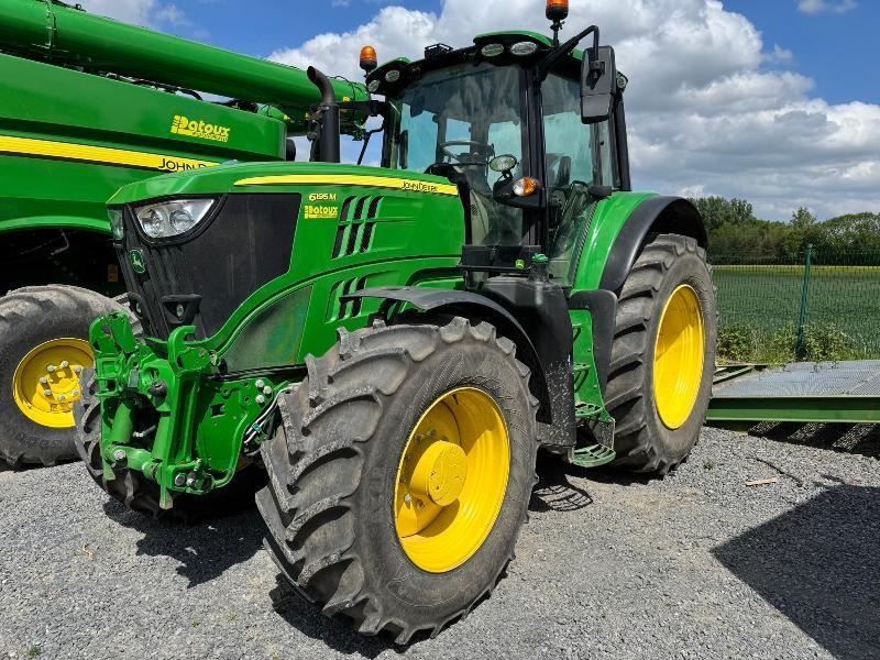 JOHN DEERE 6195M - جرار: صورة 1 JOHN DEERE 6195M - جرار: صورة 1