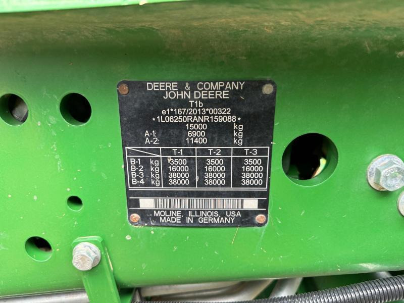 JOHN DEERE 6R250 - جرار: صورة 4 JOHN DEERE 6R250 - جرار: صورة 4