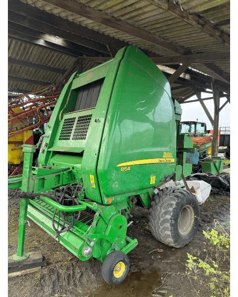 JOHN DEERE 864 MAXICUT - مكنة: صورة 1 JOHN DEERE 864 MAXICUT - مكنة: صورة 1