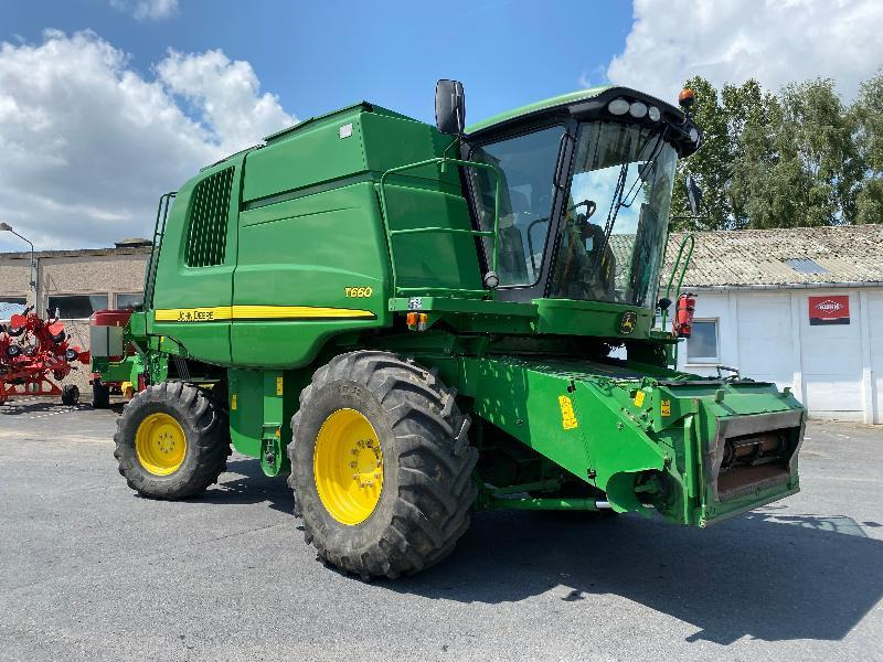 JOHN DEERE T660 - حصادة موحَّدة: صورة 2 JOHN DEERE T660 - حصادة موحَّدة: صورة 2