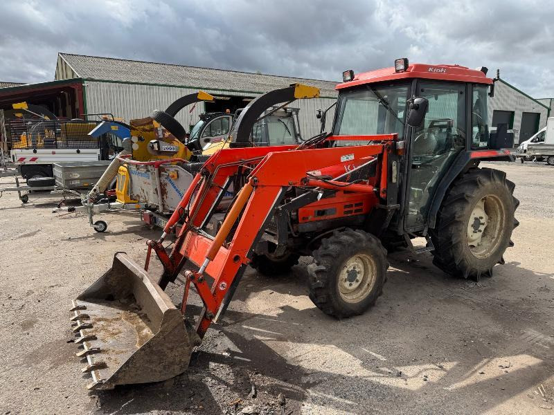 KIOTI DK45C - جرار: صورة 1 KIOTI DK45C - جرار: صورة 1