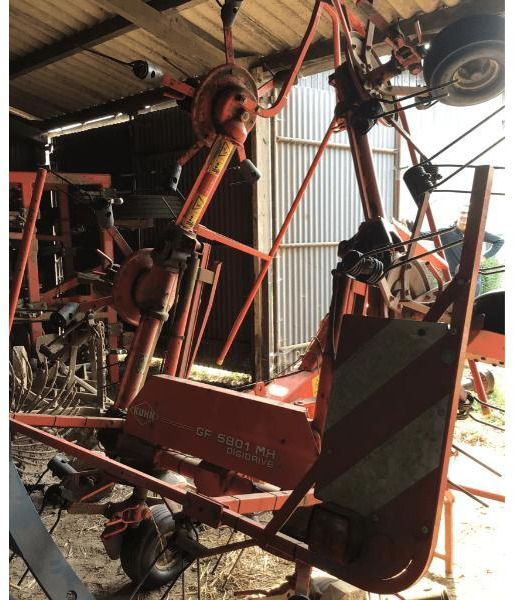 KUHN GF5801 - آلة تيبيس العشب/ آلة جمع العشب: صورة 2 KUHN GF5801 - آلة تيبيس العشب/ آلة جمع العشب: صورة 2