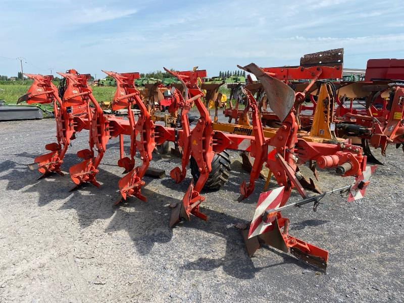 KUHN VARIMASTER 153 - محراث: صورة 2 KUHN VARIMASTER 153 - محراث: صورة 2