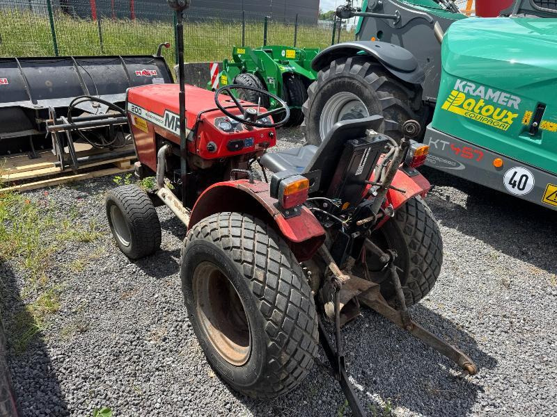 MASSEY-FERGUSON 200 - جرار: صورة 2 MASSEY-FERGUSON 200 - جرار: صورة 2