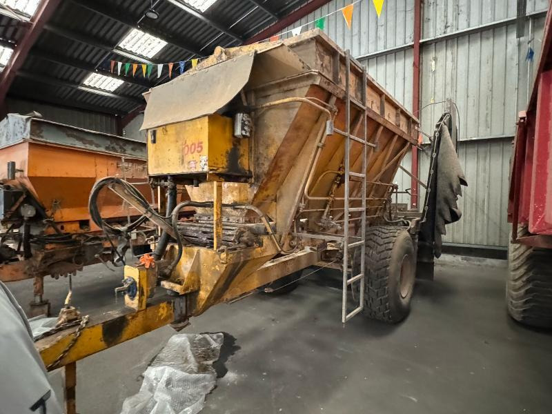 ROBERT - ROBIN RT10 - عربة مقطورة: صورة 1 ROBERT - ROBIN RT10 - عربة مقطورة: صورة 1