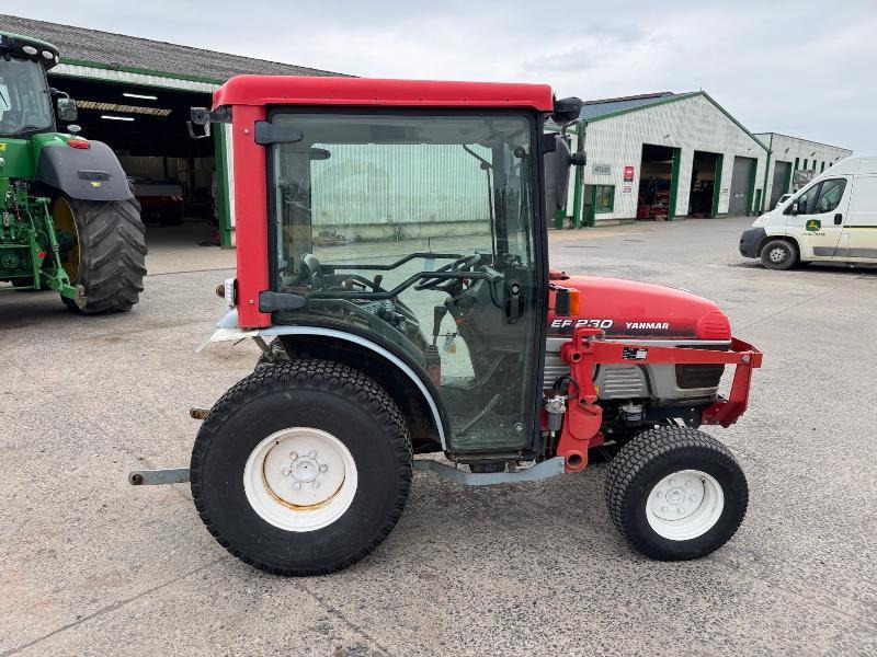 جرار YANMAR EF230: صورة 9