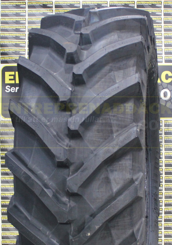 Trelleborg TM 800 600/65R38: Radial Tires for Modern Agricultural Tractors - إطارات - جرار: صورة 1 Trelleborg TM 800 600/65R38: Radial Tires for Modern Agricultural Tractors - إطارات - جرار: صورة 1